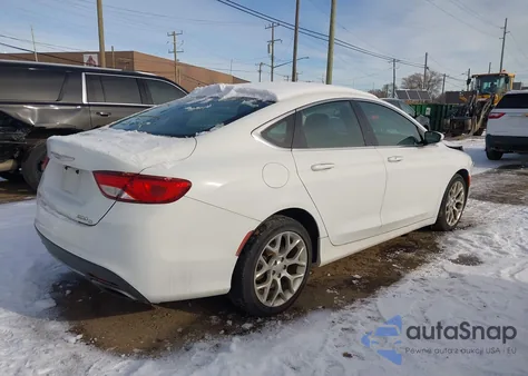 2015 Chrysler 200 C z USA, uszkodzony, nr VIN 1C3CCCEG1FN512197